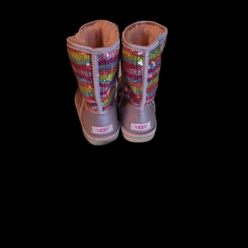 UGG Classic Short II Mural boots featuring a colorful striped sequin design. - Picture 2 of 6